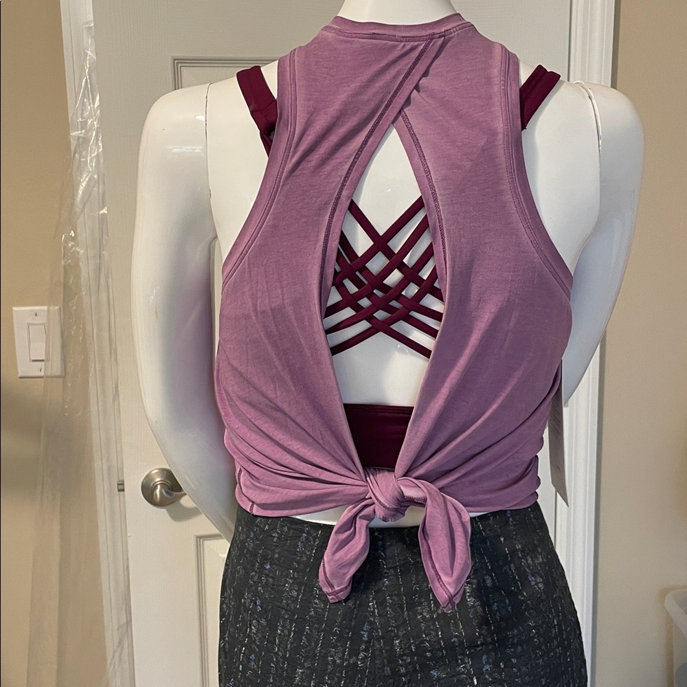 Lululemon ALL TIED UP TANK SIZE 4 NWT rustic lavender - Picture 6 of 11